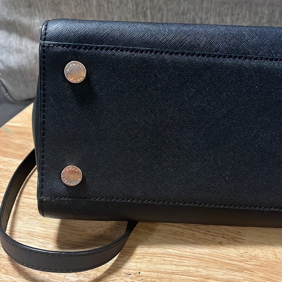 Michael Kors Leather Purse Cross Body or Hand Bag - Picture 6 of 16